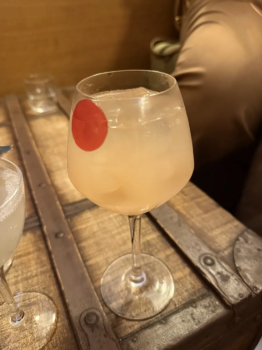 19:33 Cocktail Experience