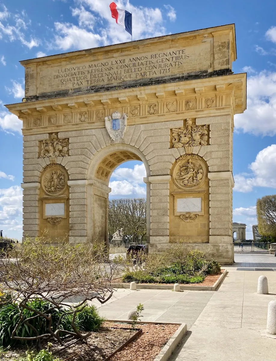 Arc De Triomphe — photo 1