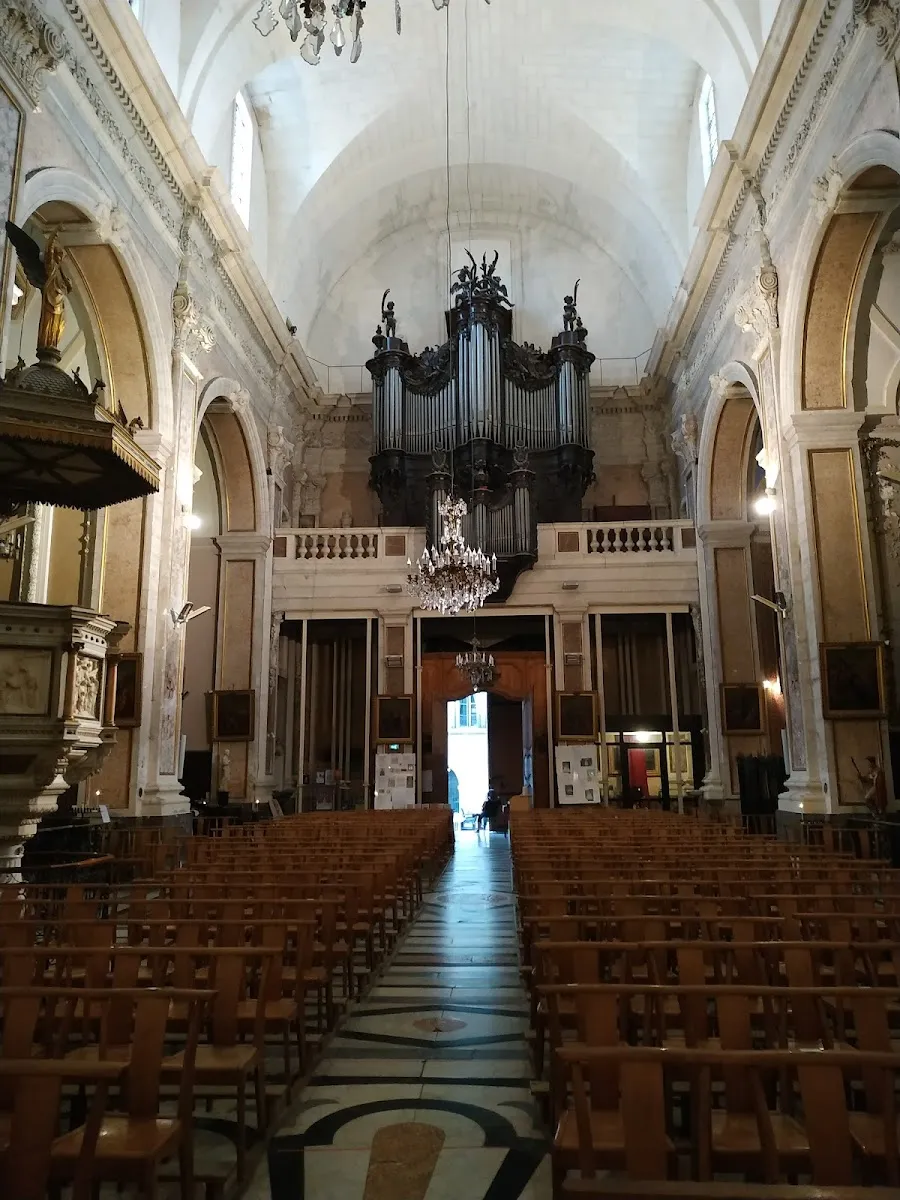 Basilique Notre-Dame-Des-Tables
