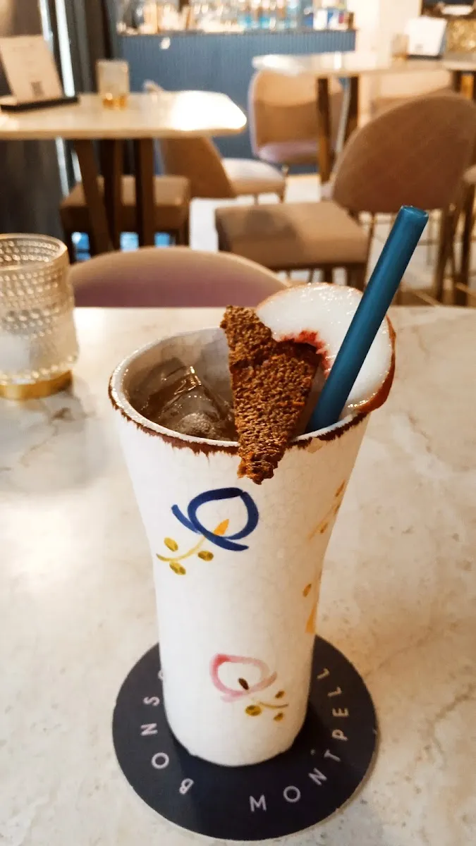 Bonsoir Cocktail Bar