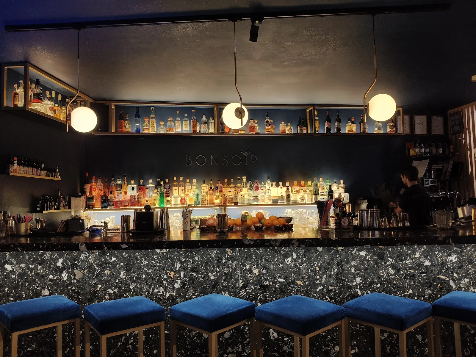 Bonsoir Cocktail Bar