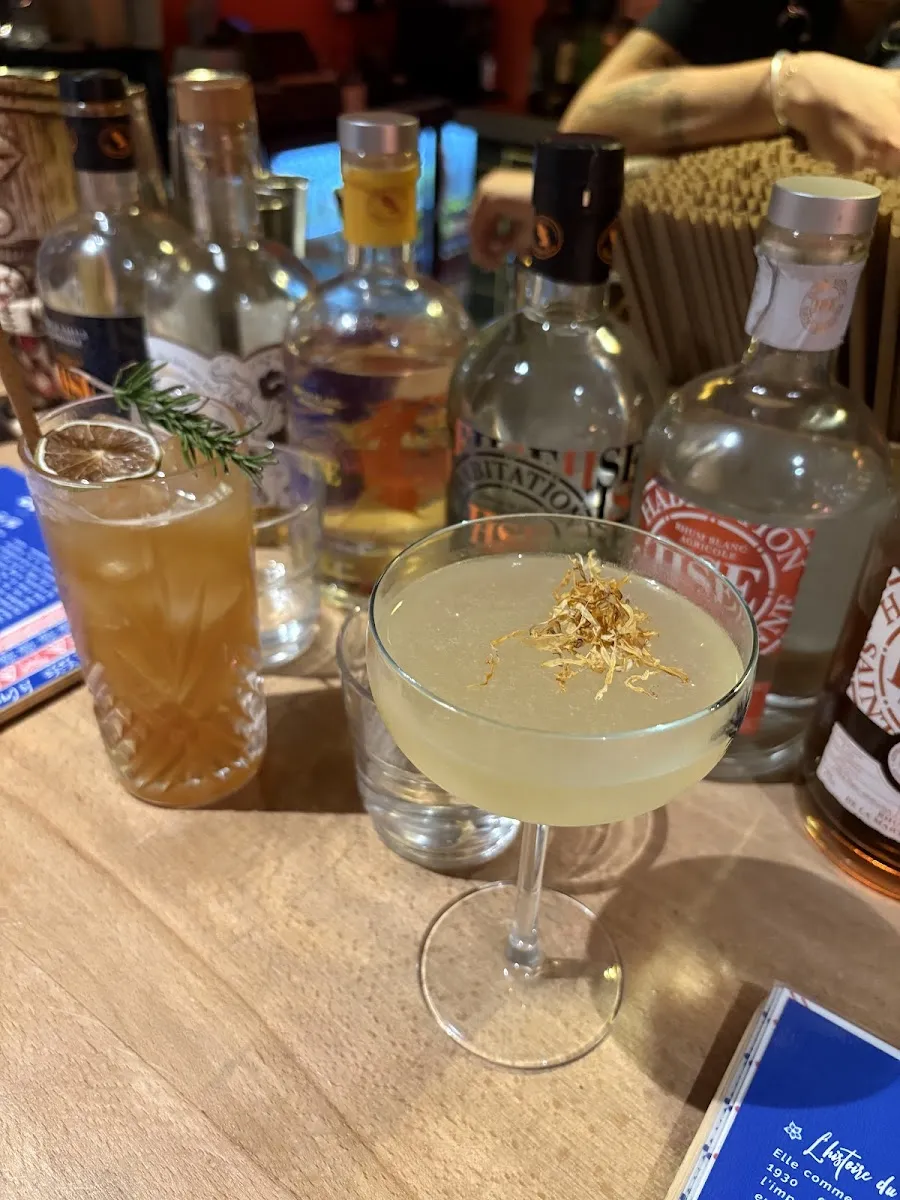 Coquetel Club - Bar À Manger Et Cocktails - Marseille 6