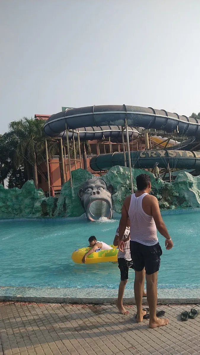 Crystal World Water Park — photo 1