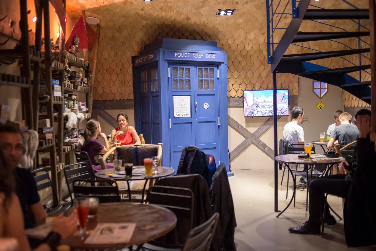 Dernier Bar Avant la Fin Du Monde - Lille — photo 1