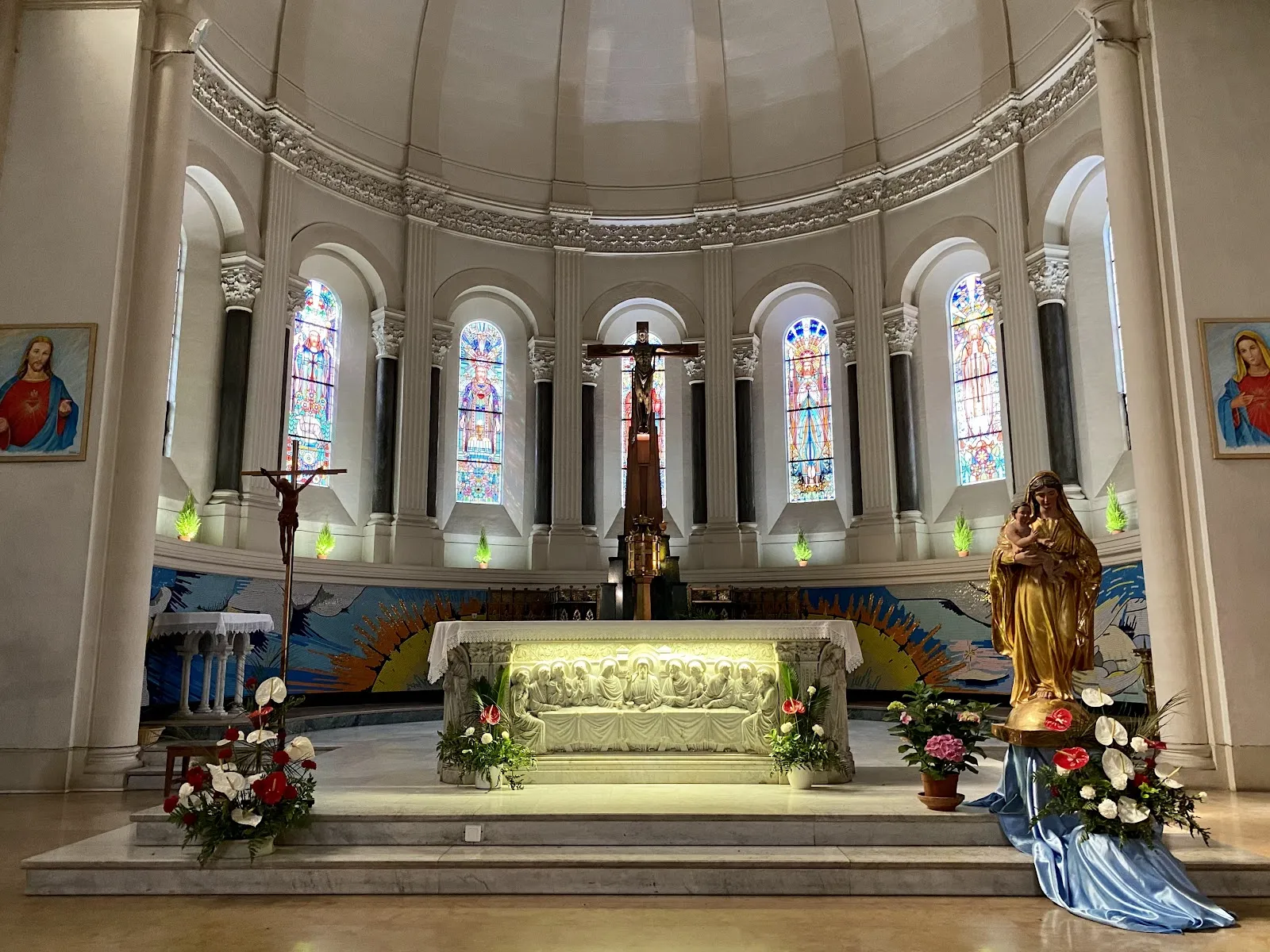 Eglise Du Sacré Coeur — photo 1