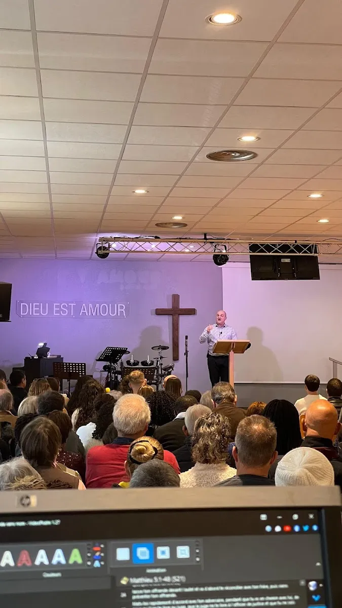 Eglise Évangélique D'Annecy - (Add)