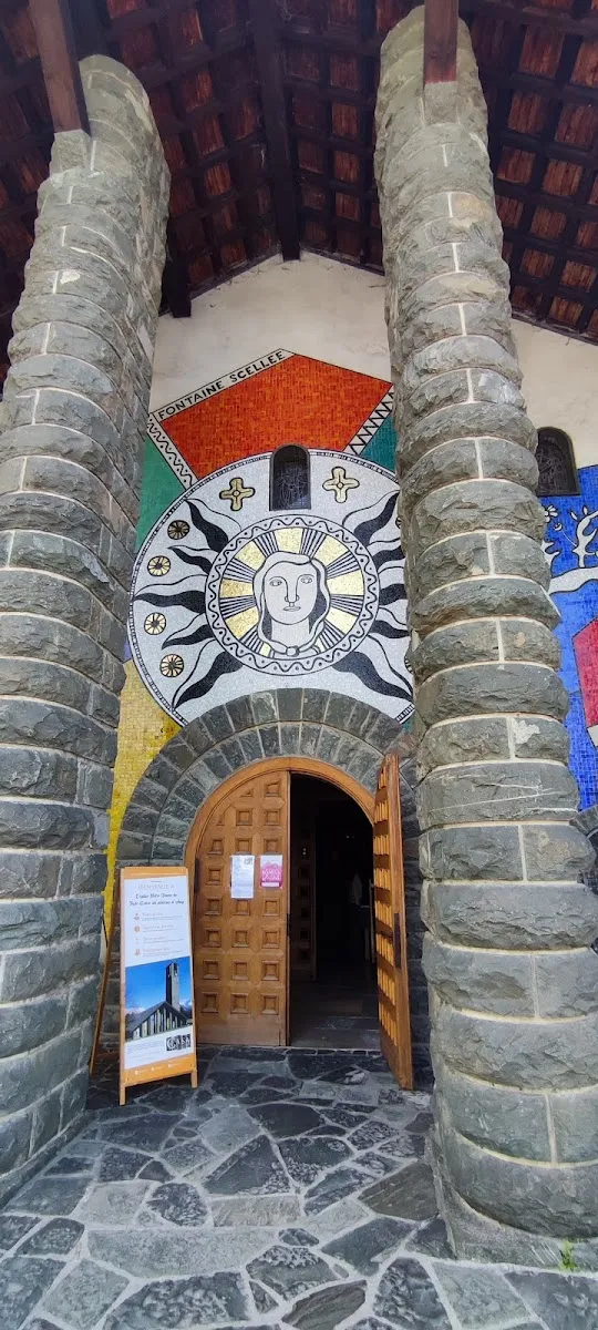 Église Notre-Dame-De-Toute-Grâce