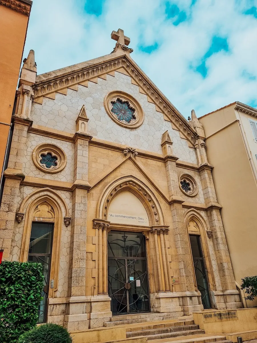 Église Protestante Unie De Cannes — photo 1