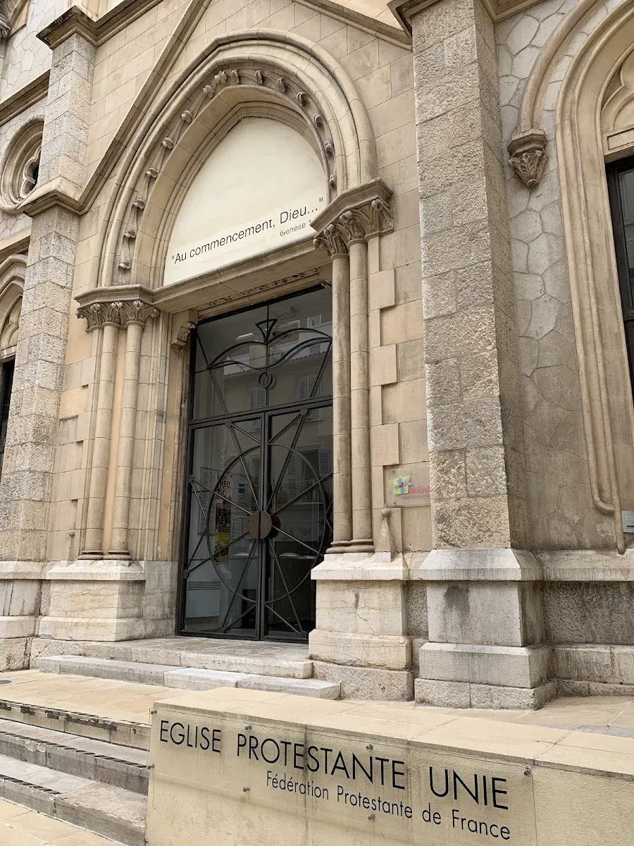 Église Protestante Unie De Cannes