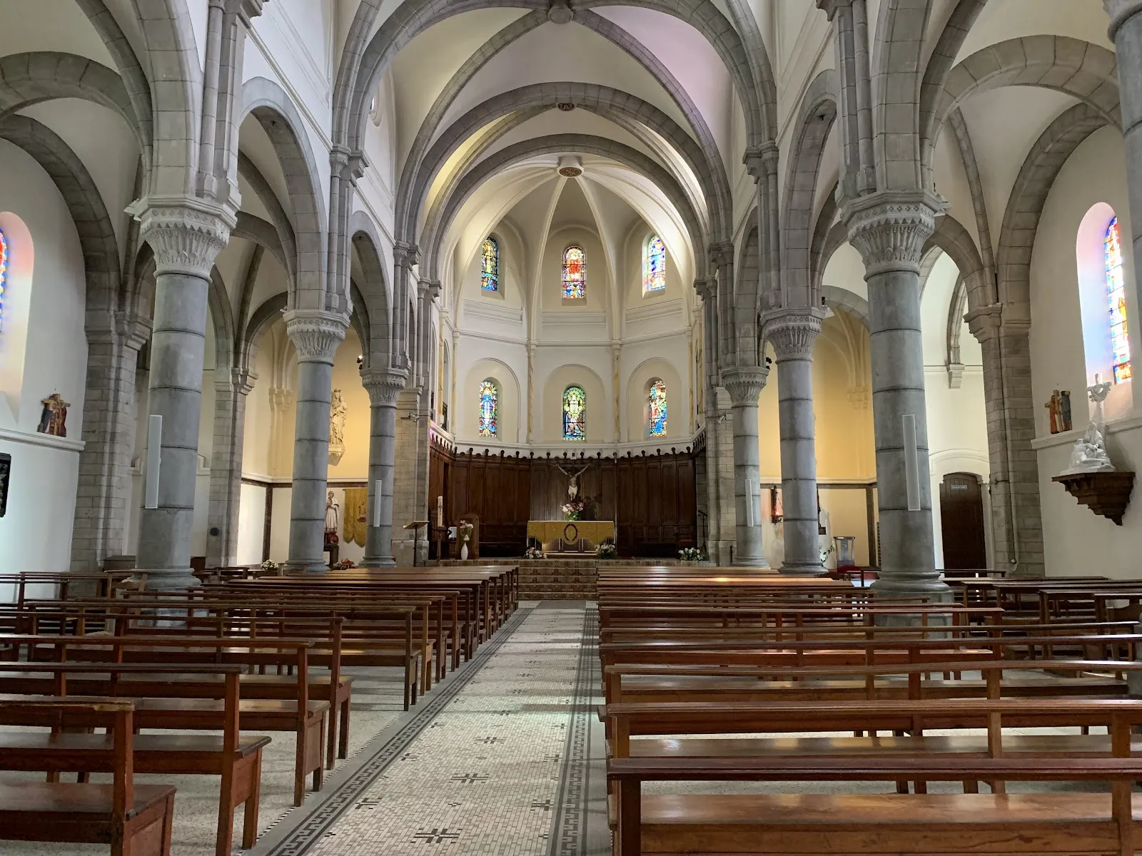 Église Saint-Charles — photo 1