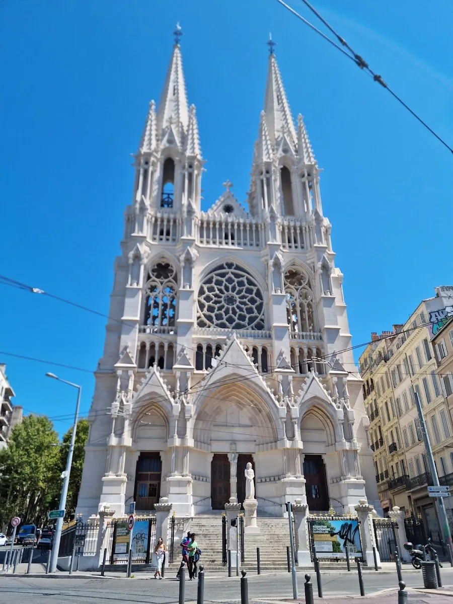 Église Saint-Vincent De Paul — photo 1