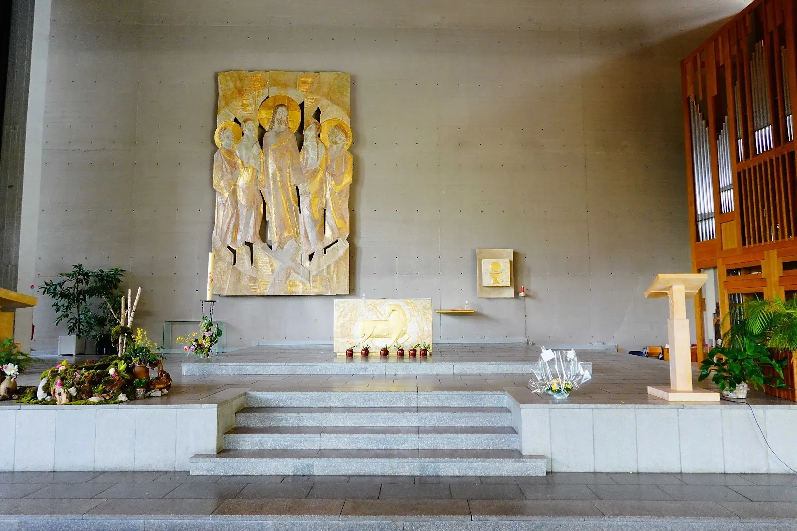 Eglise Sainte Bernadette D'Annecy