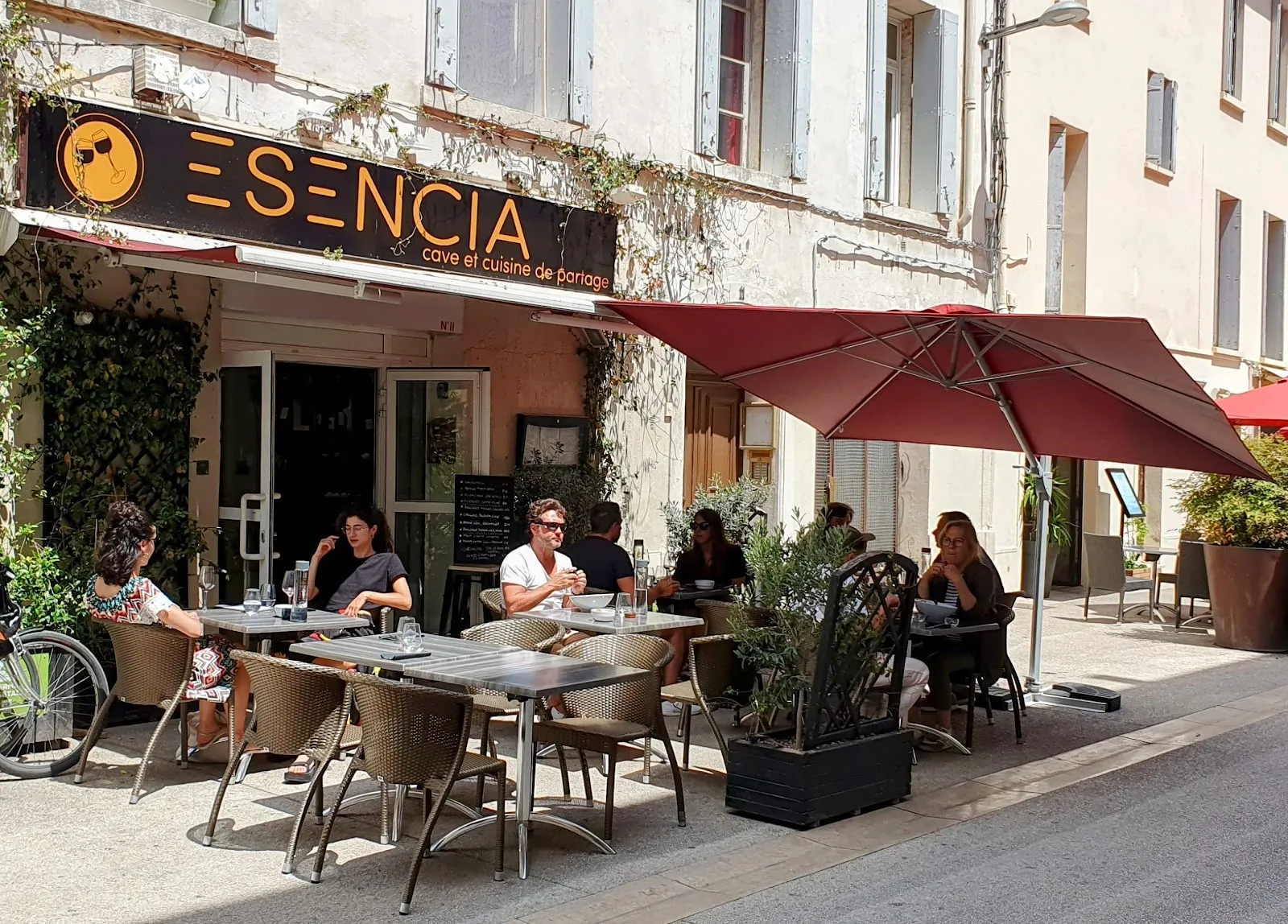 Esencia, Restaurant Et Cave À Vins À Montpellier — photo 1