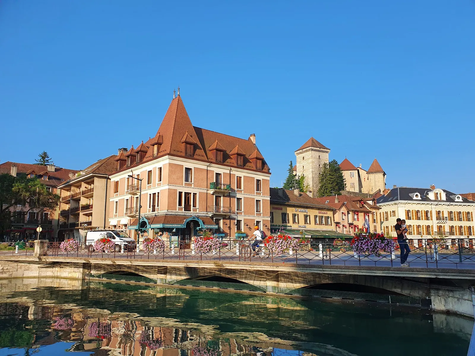 Espace Archéologie Et Environnement Du Lac D'Annecy