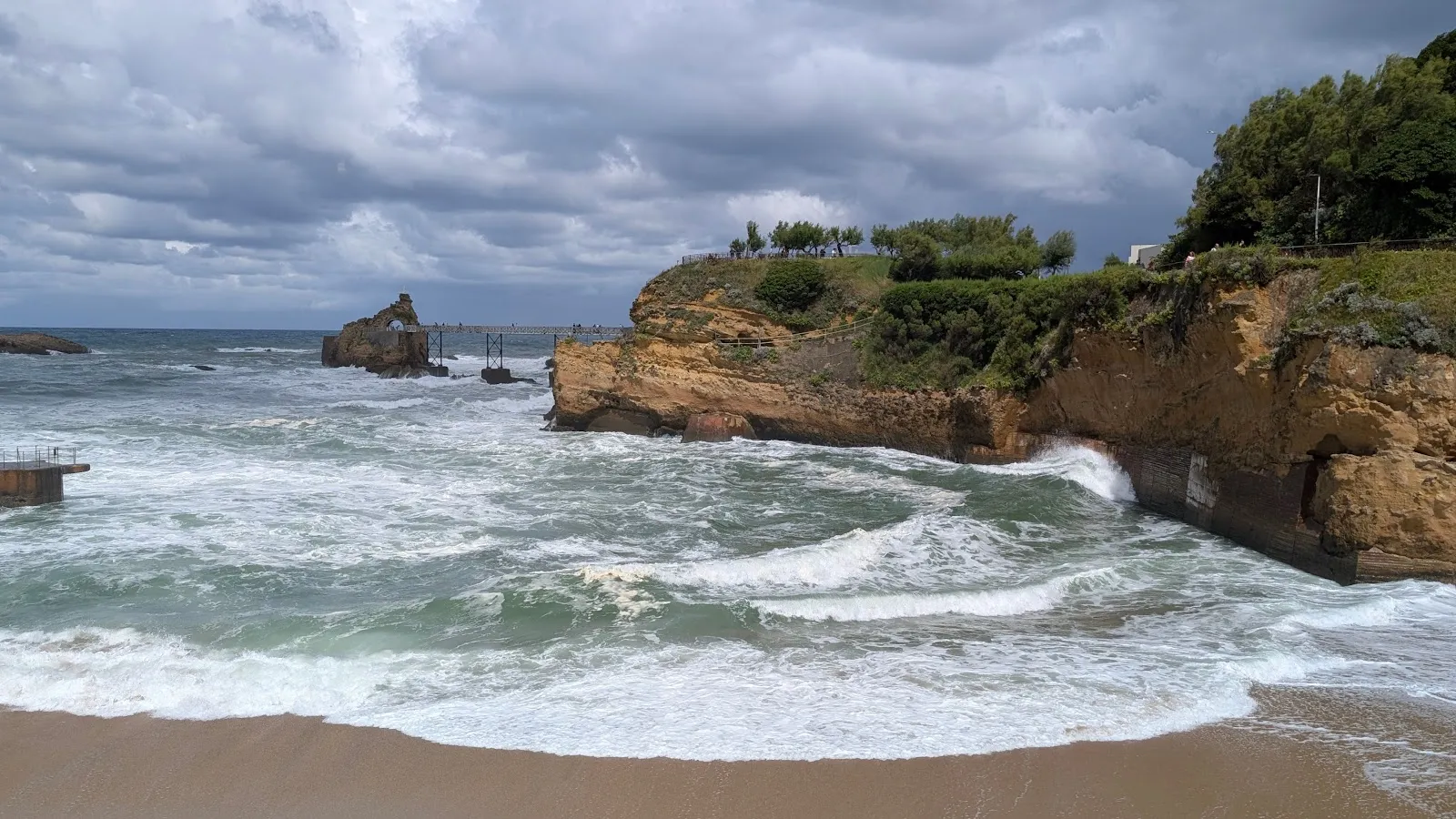 Rocher de la Vierge — photo 1