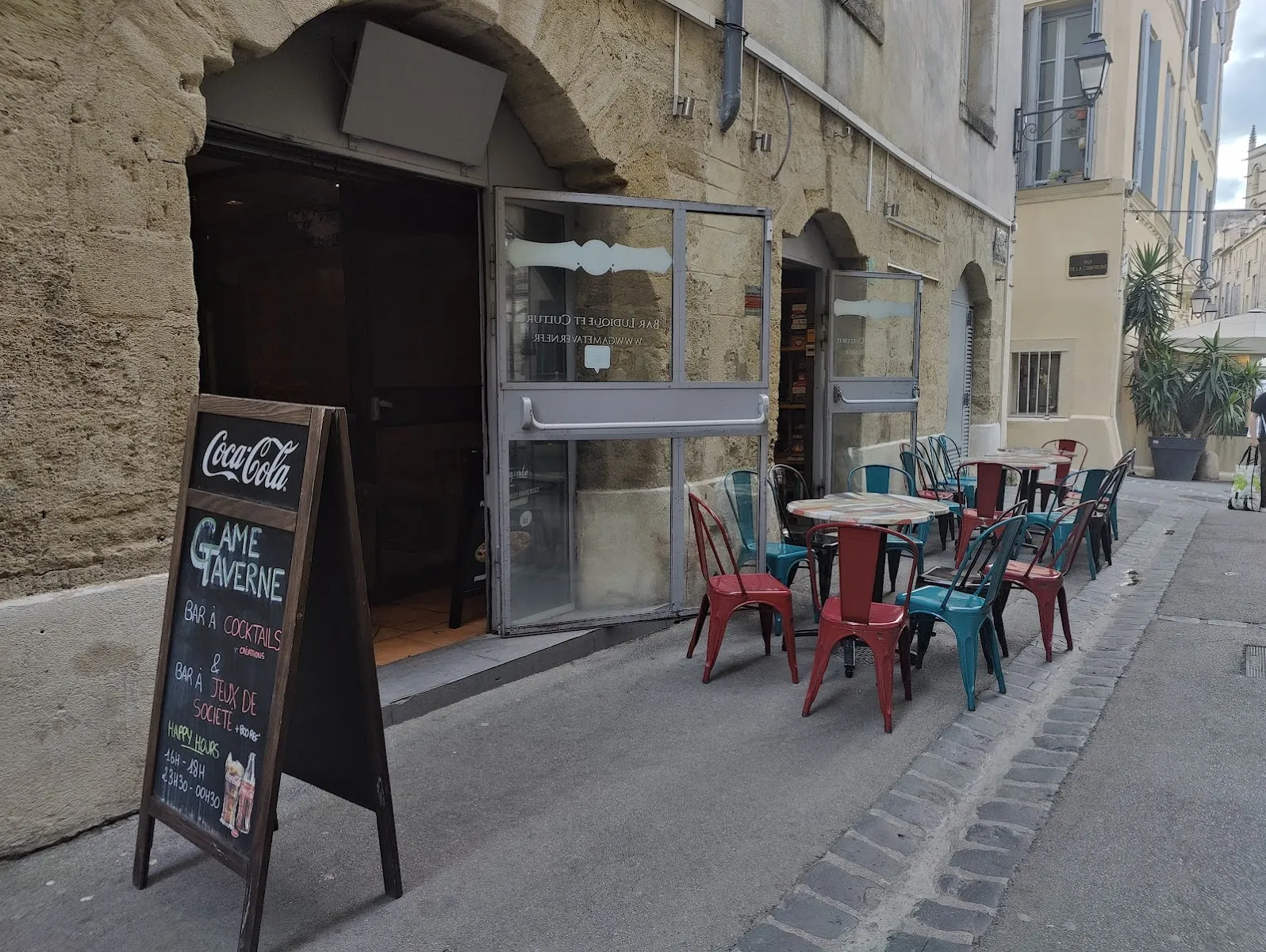 Game Taverne - Bar À Jeux & Cocktails