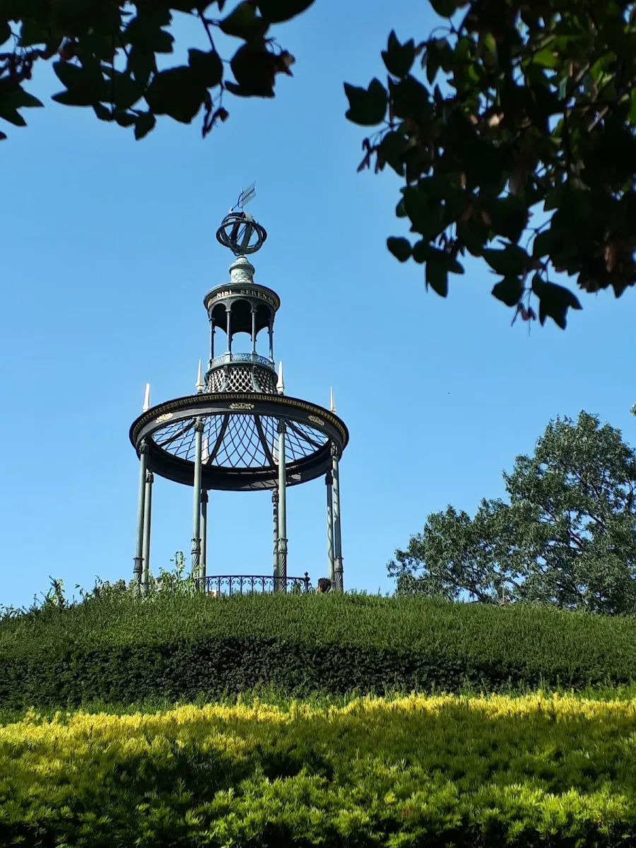 Gloriette De Buffon — photo 1