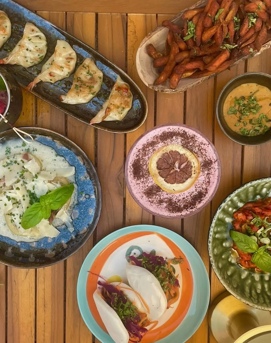 La Pagaille Restaurant, Lounge & Cocktail