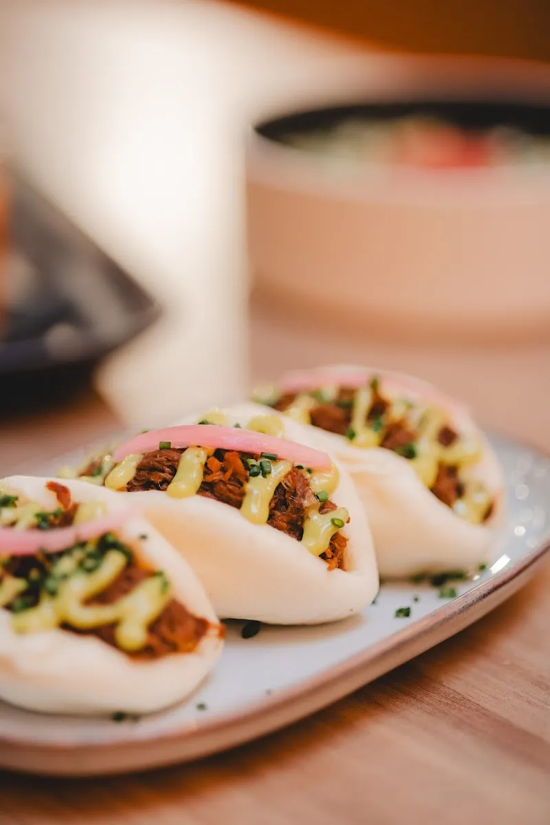 La Place Des Canailles