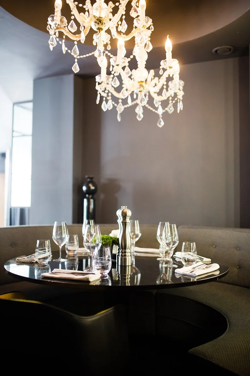 Le Cambronne Bistrot Chic — photo 1