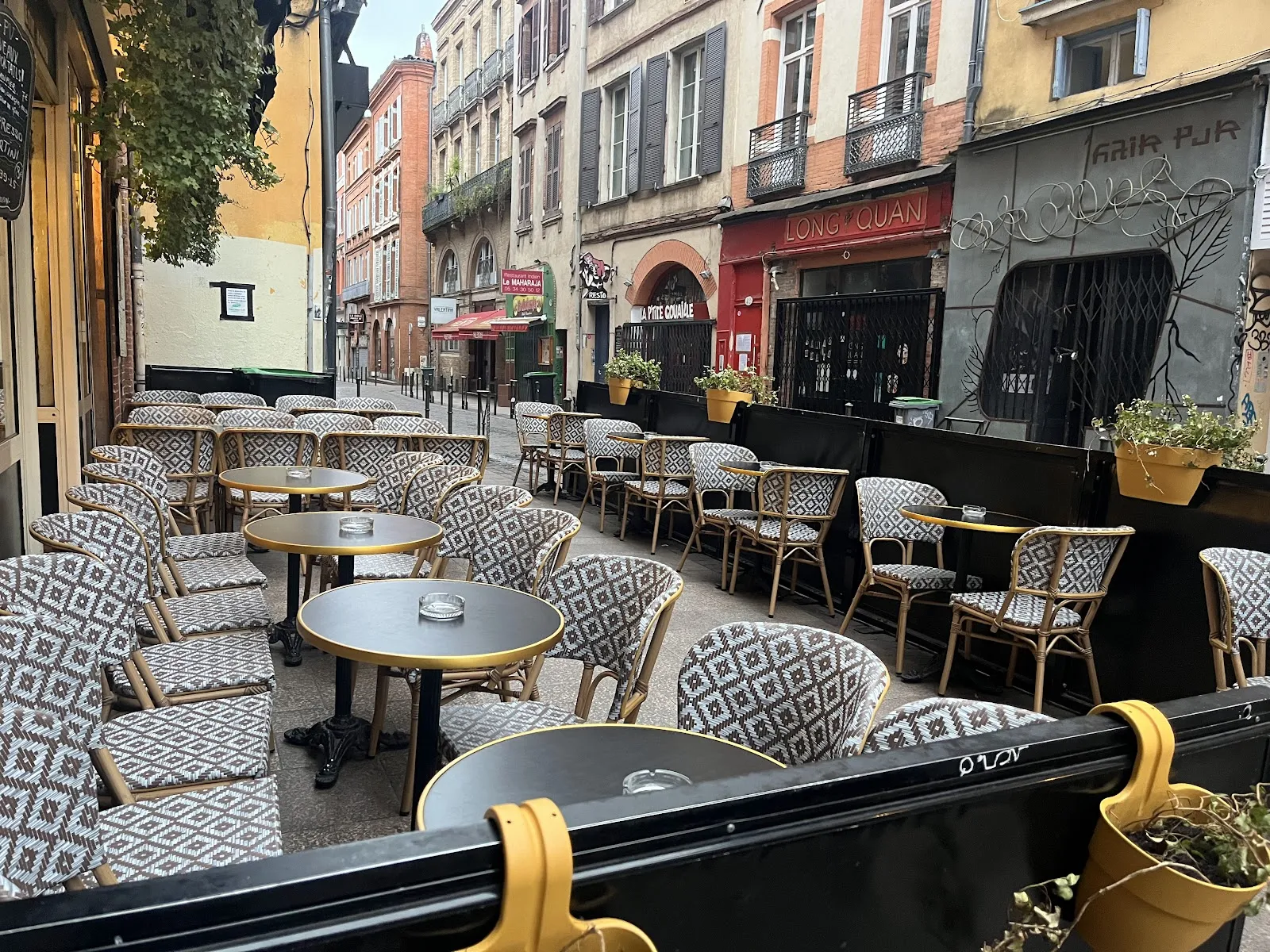 Le Petit Voisin — photo 1