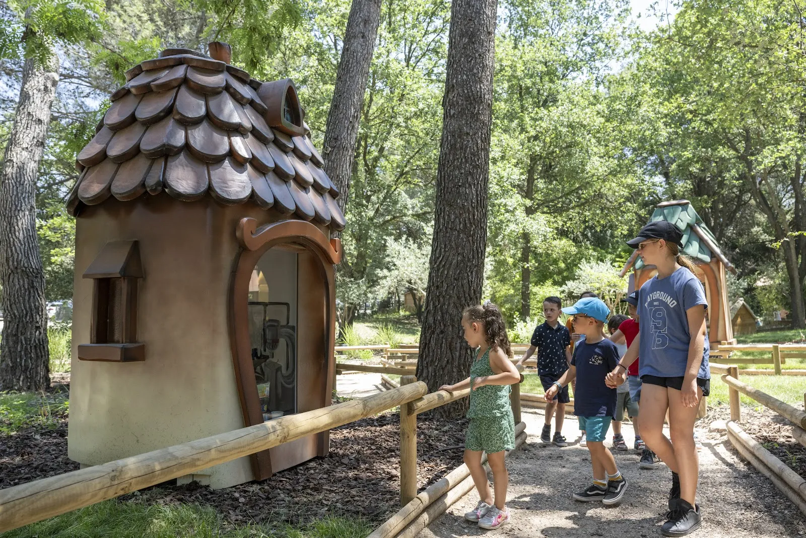 Le Village Des Automates — photo 1