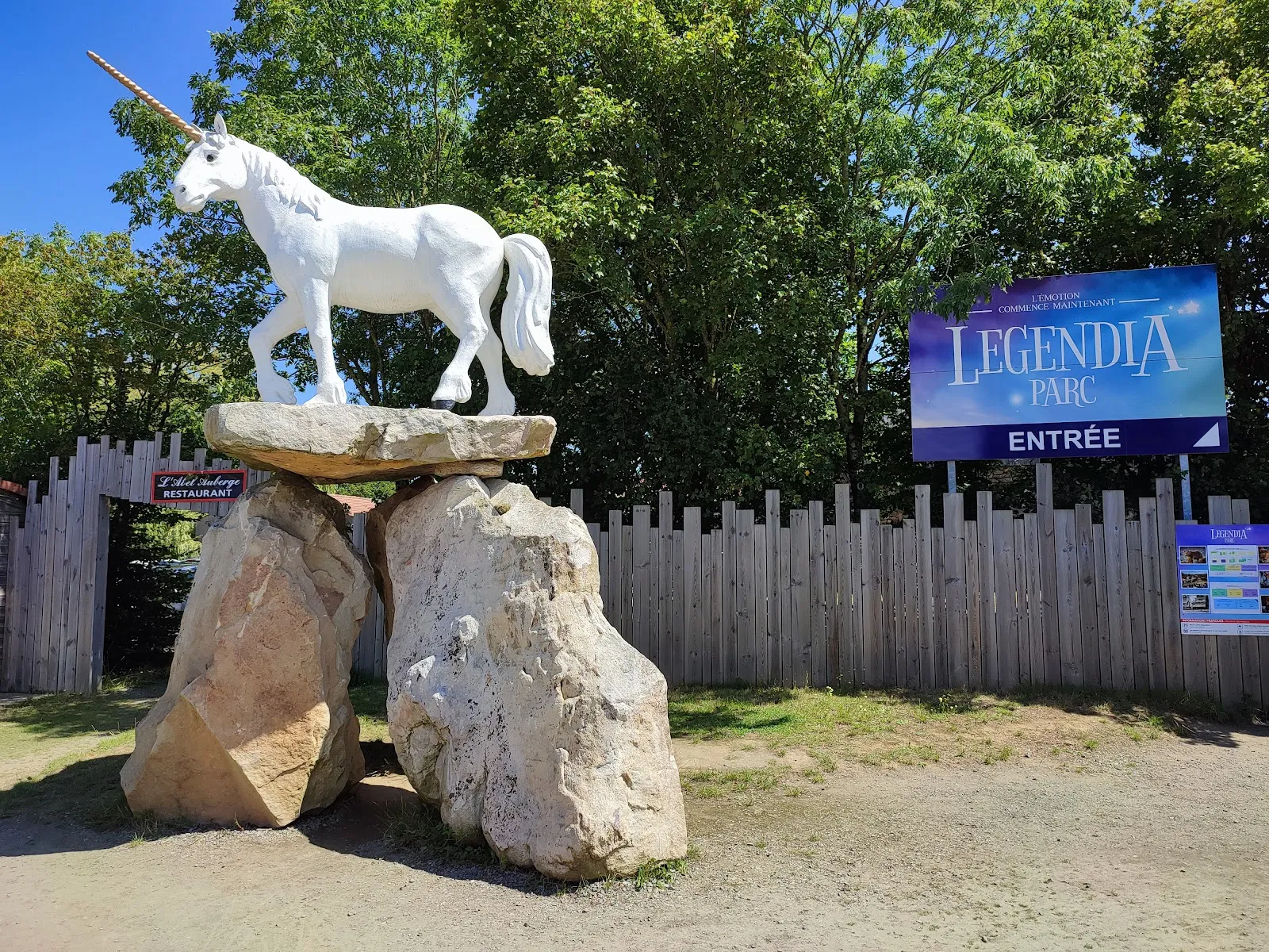 Legendia Parc — photo 1