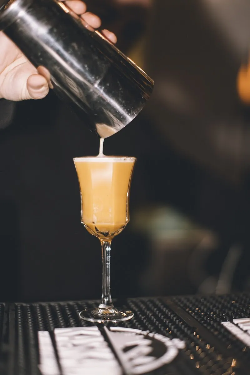 Miō Bar - Gin & Cocktails