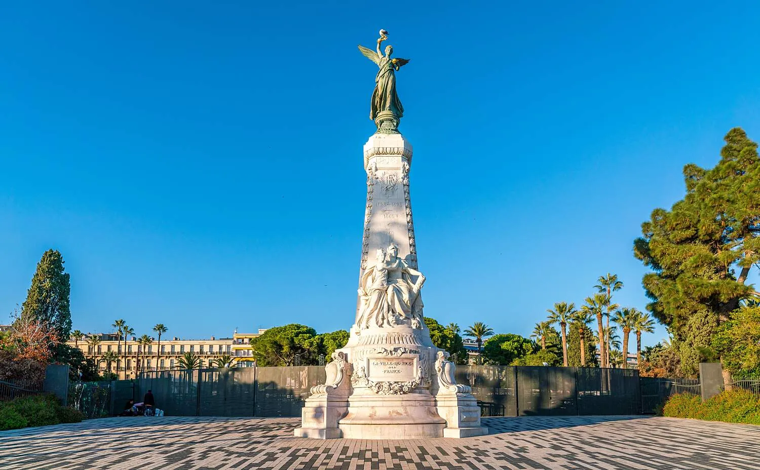 Monument Du Centenaire — photo 1