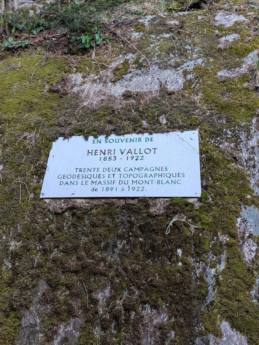 Monument Henri Vallot