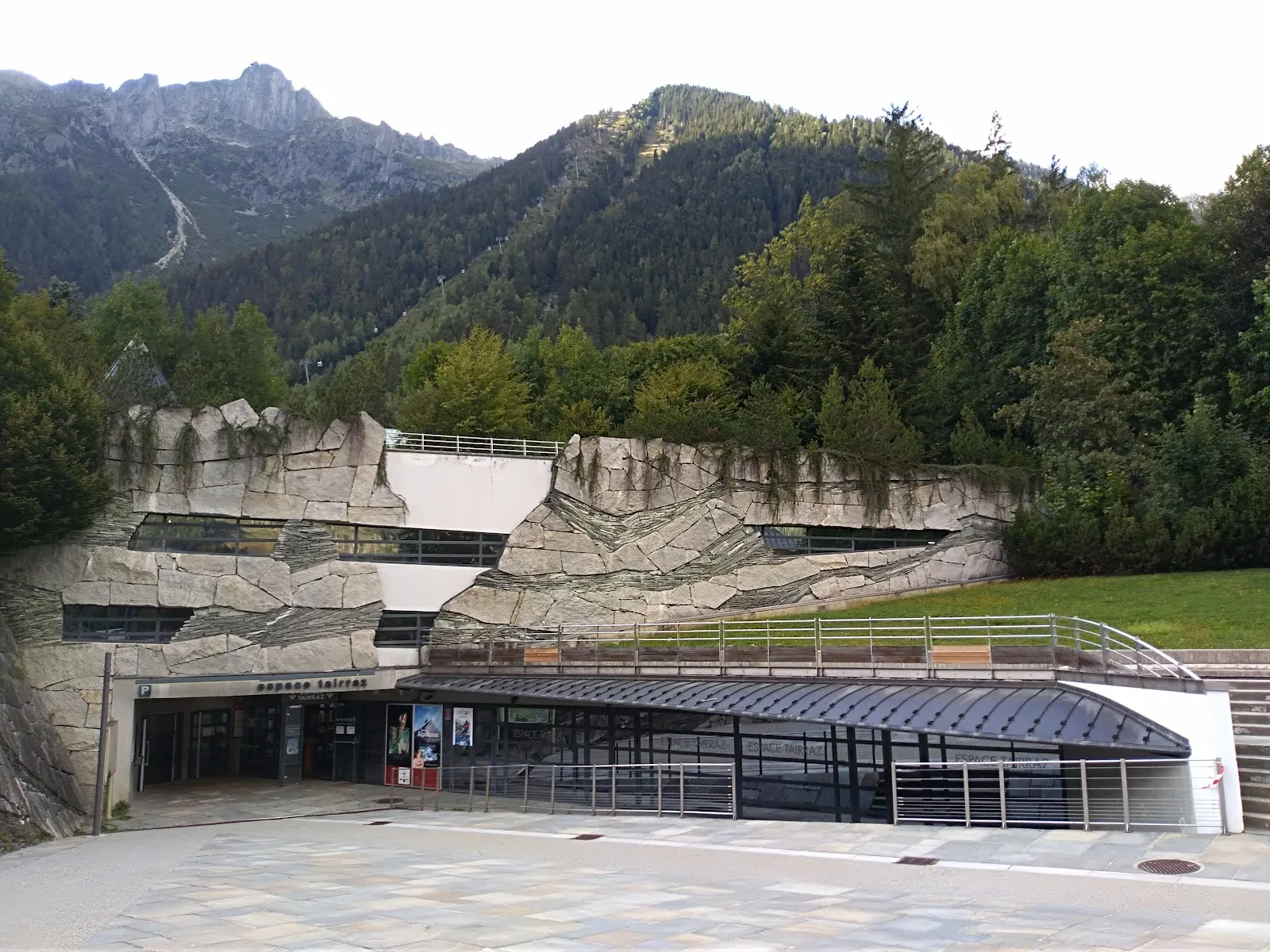 Musée Des Cristaux - Espace Tairraz