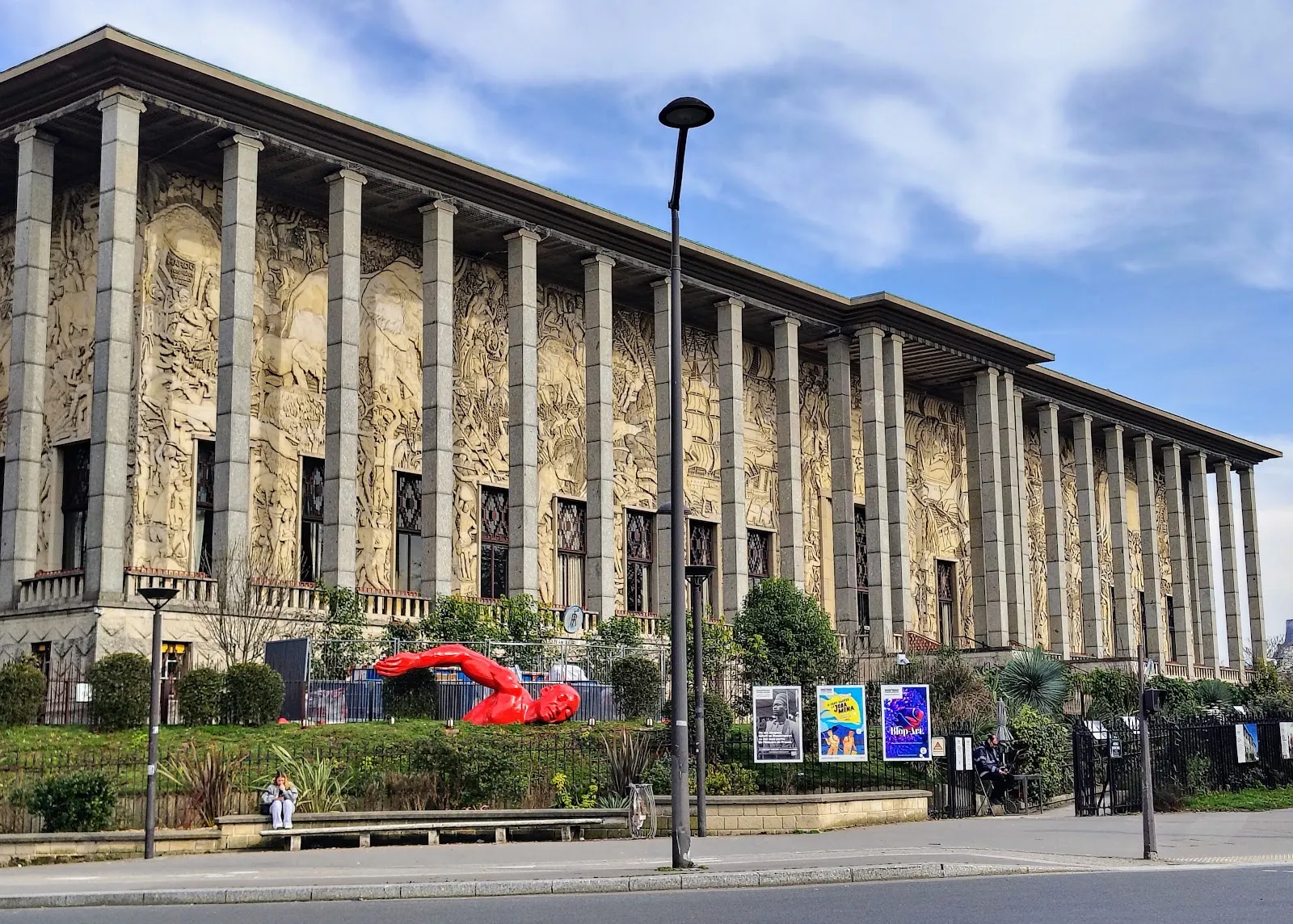 Palais De la Porte Dorée