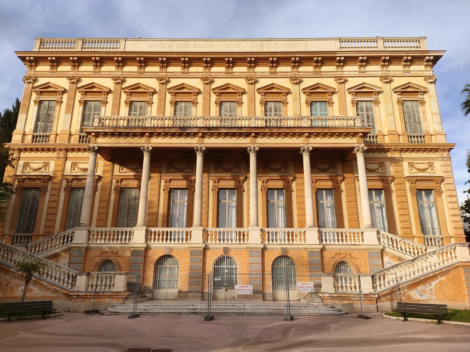 Palais Des Arts Jules Chéret — photo 1