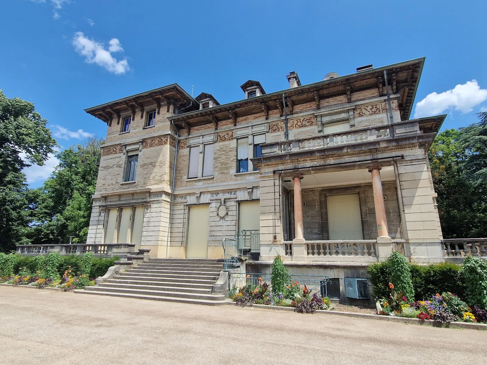 Parc De la Cerisaie — photo 1