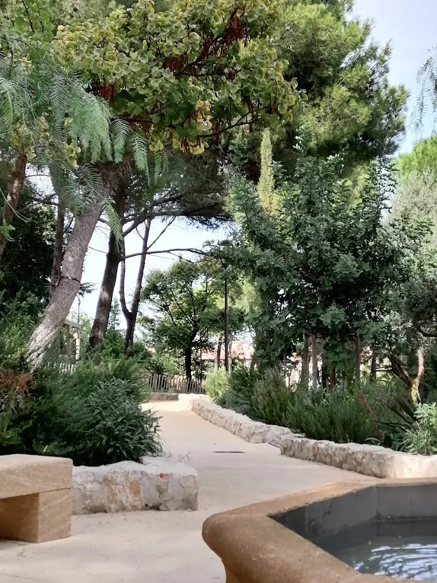 Parc Des Soeurs Franciscaines Missionnaires De Marie