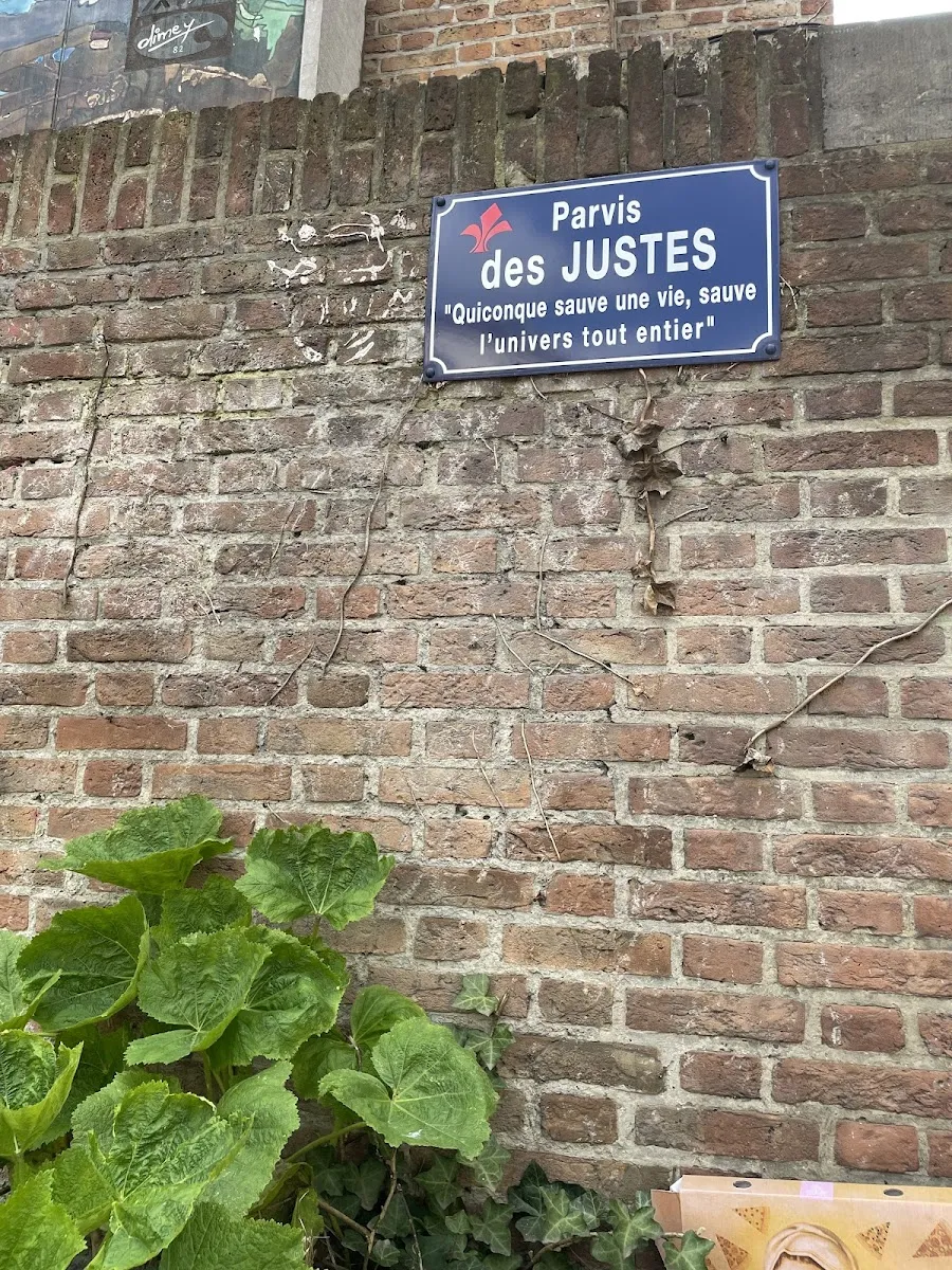Parvis Des Justes