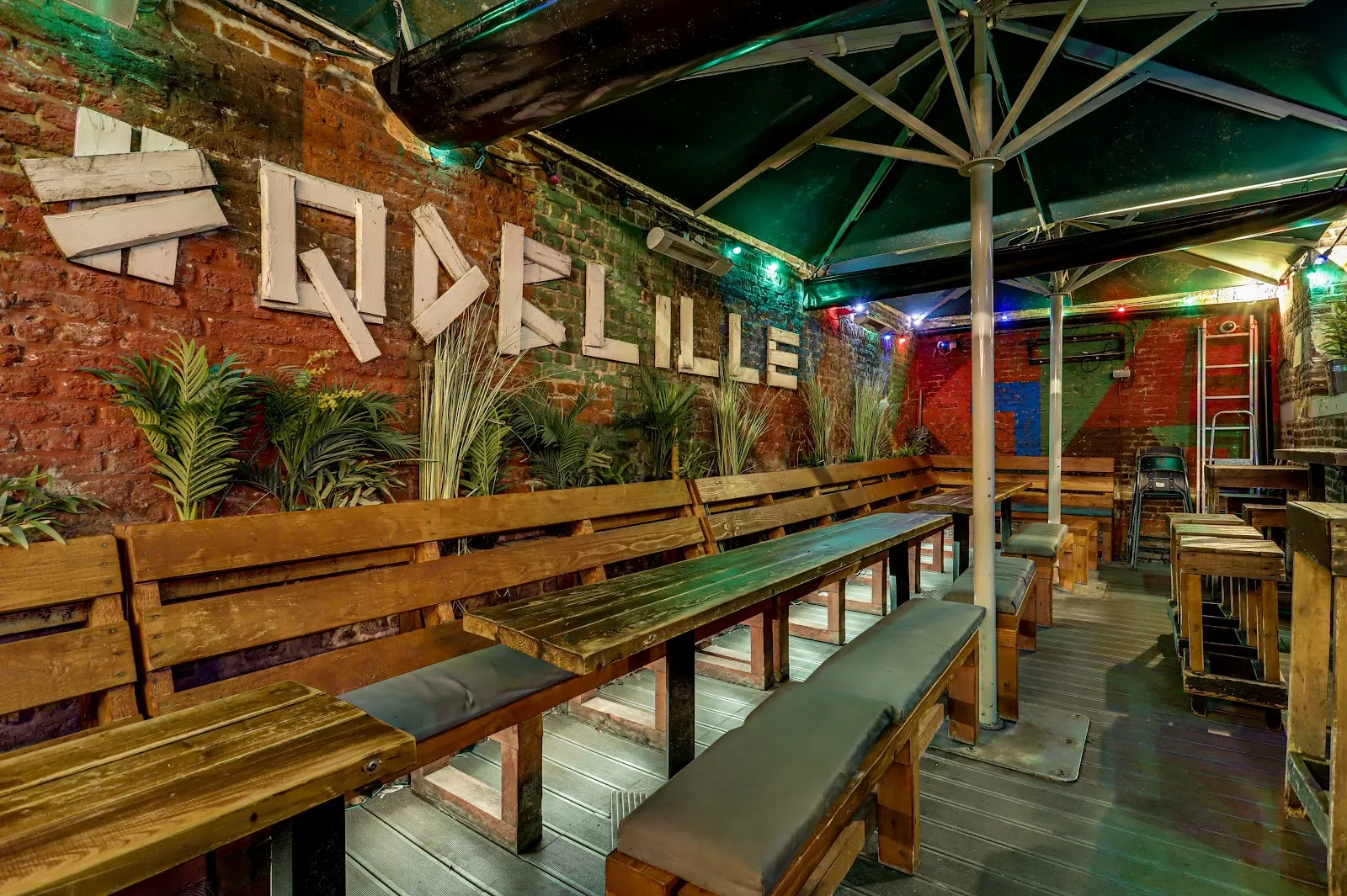 Quai Des Bananes — photo 1