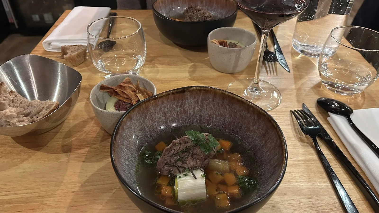 Restaurant Une Table À Deux