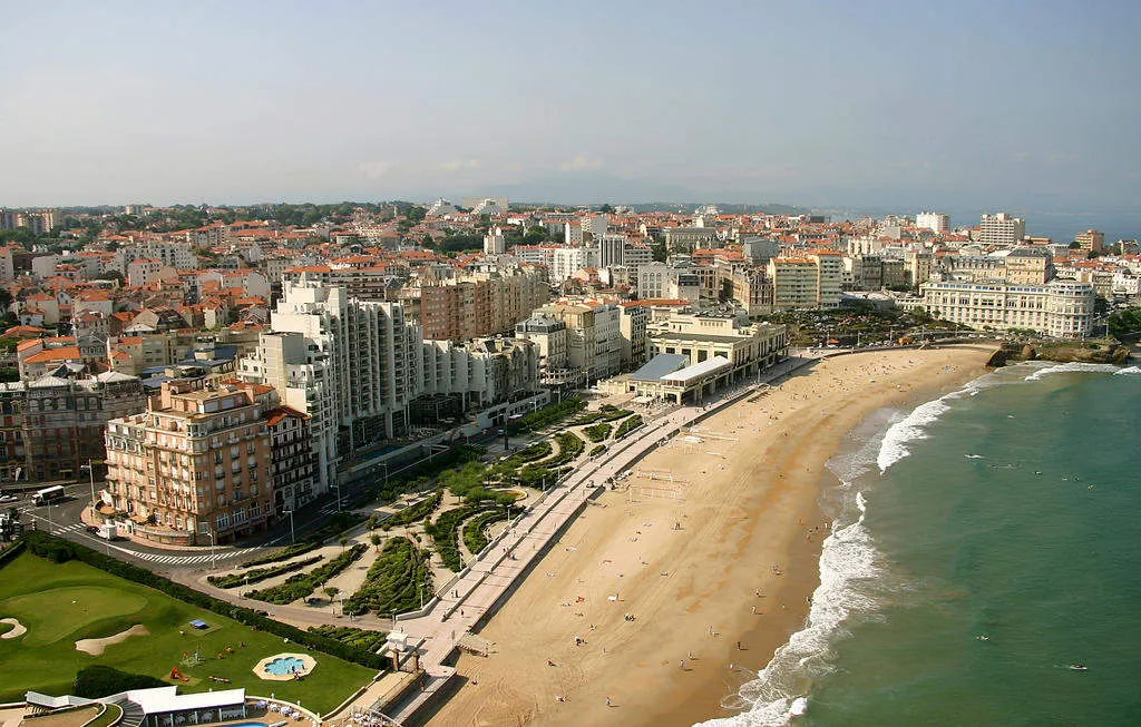 Ruines De L'Hôtel Victoria