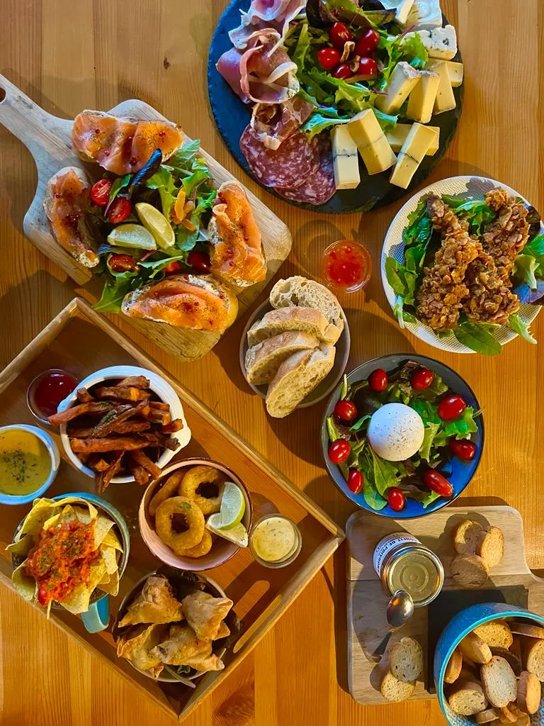 Soultrain Café - Restaurant - Bar À Cocktails - Lille