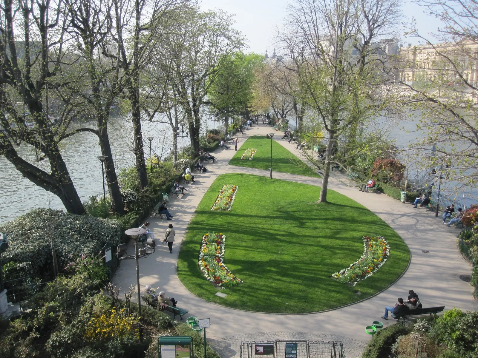 Square Du Vert-Galant