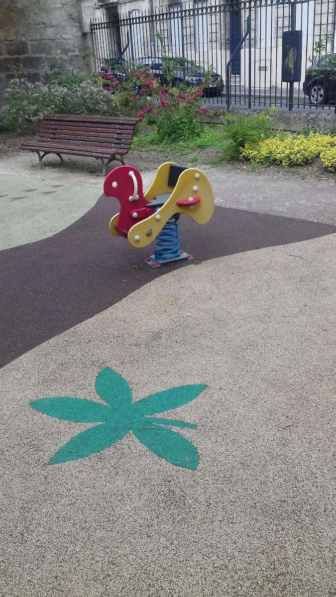 Square Georges Mandel — photo 1