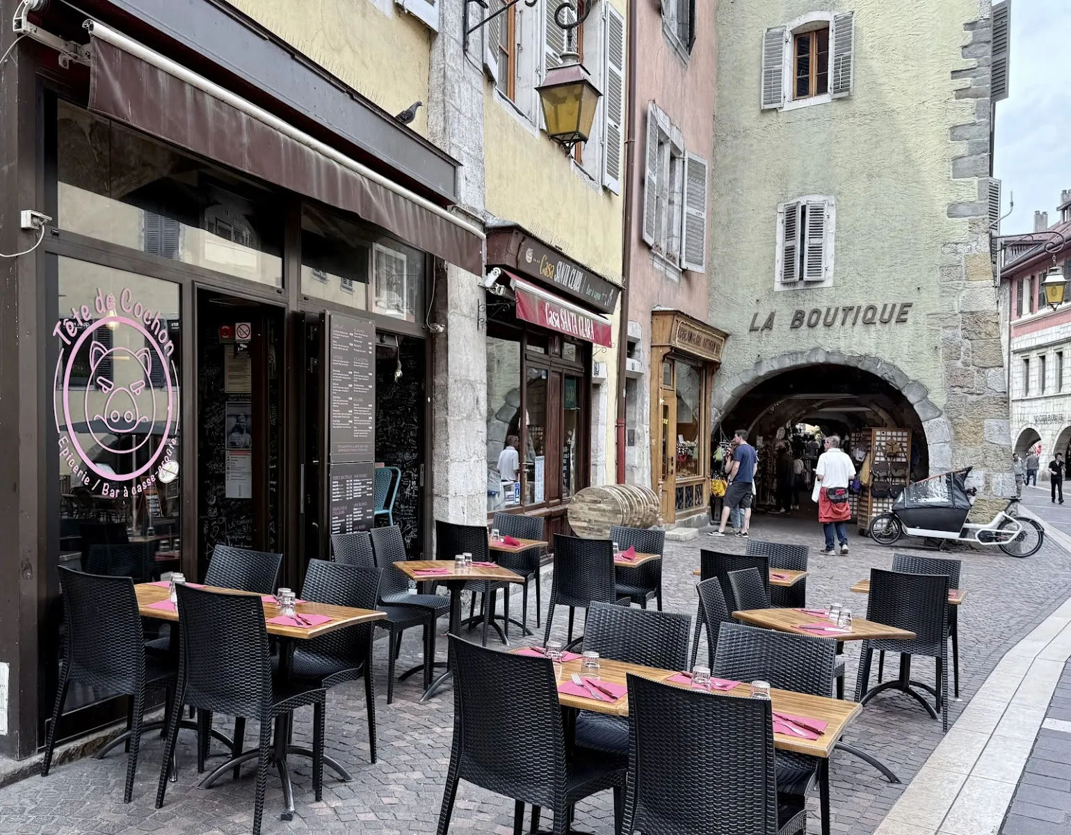 Tête De Cochon — photo 1