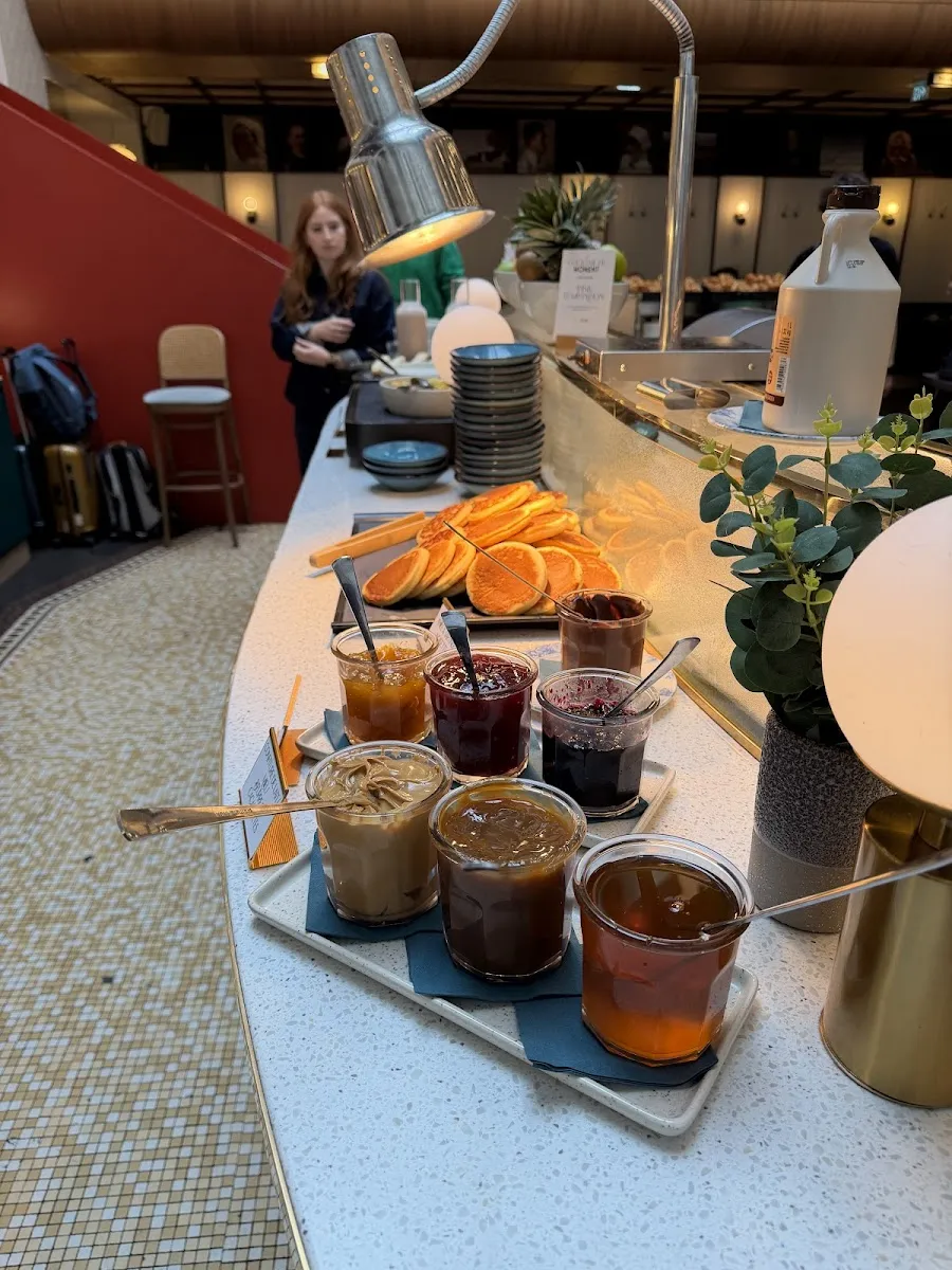 The Drunky Stork Social Club