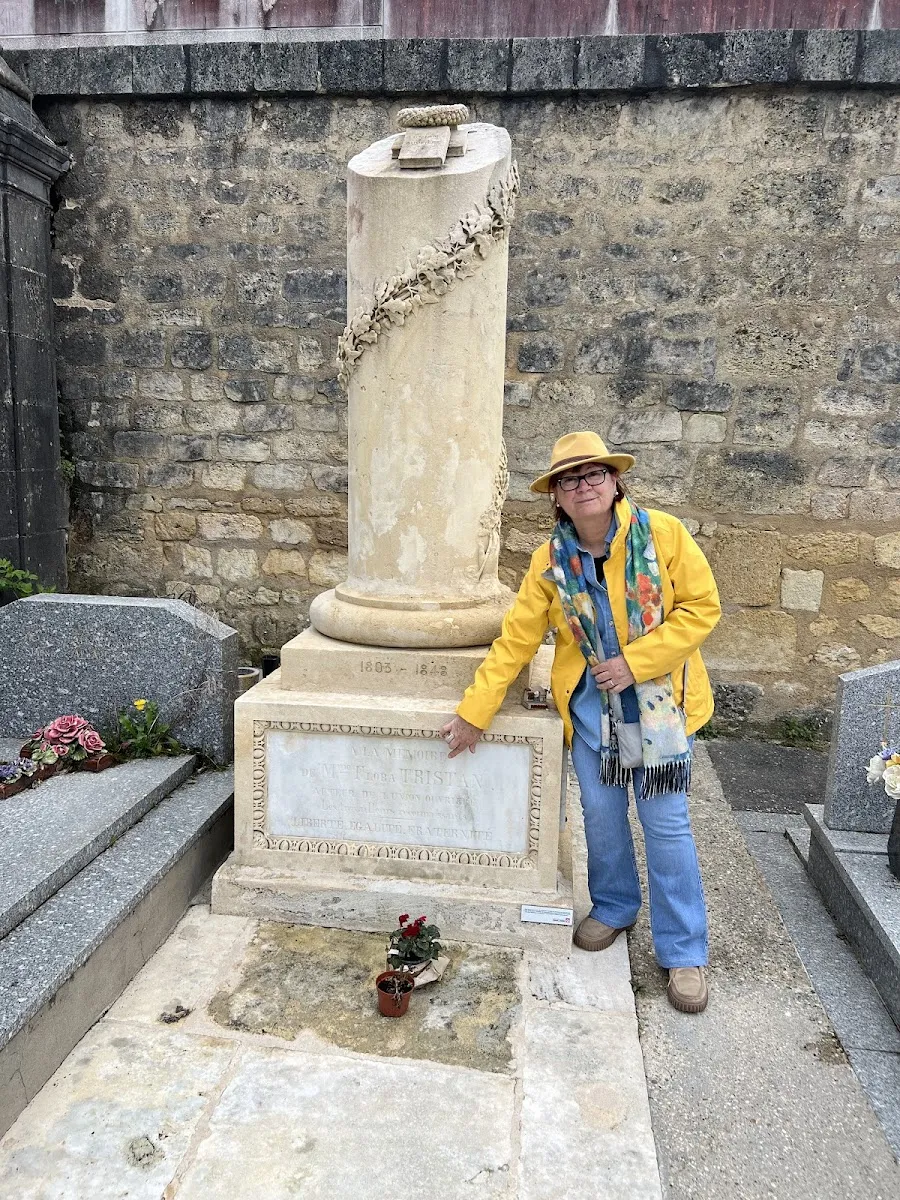 Tombe De Flora Tristan