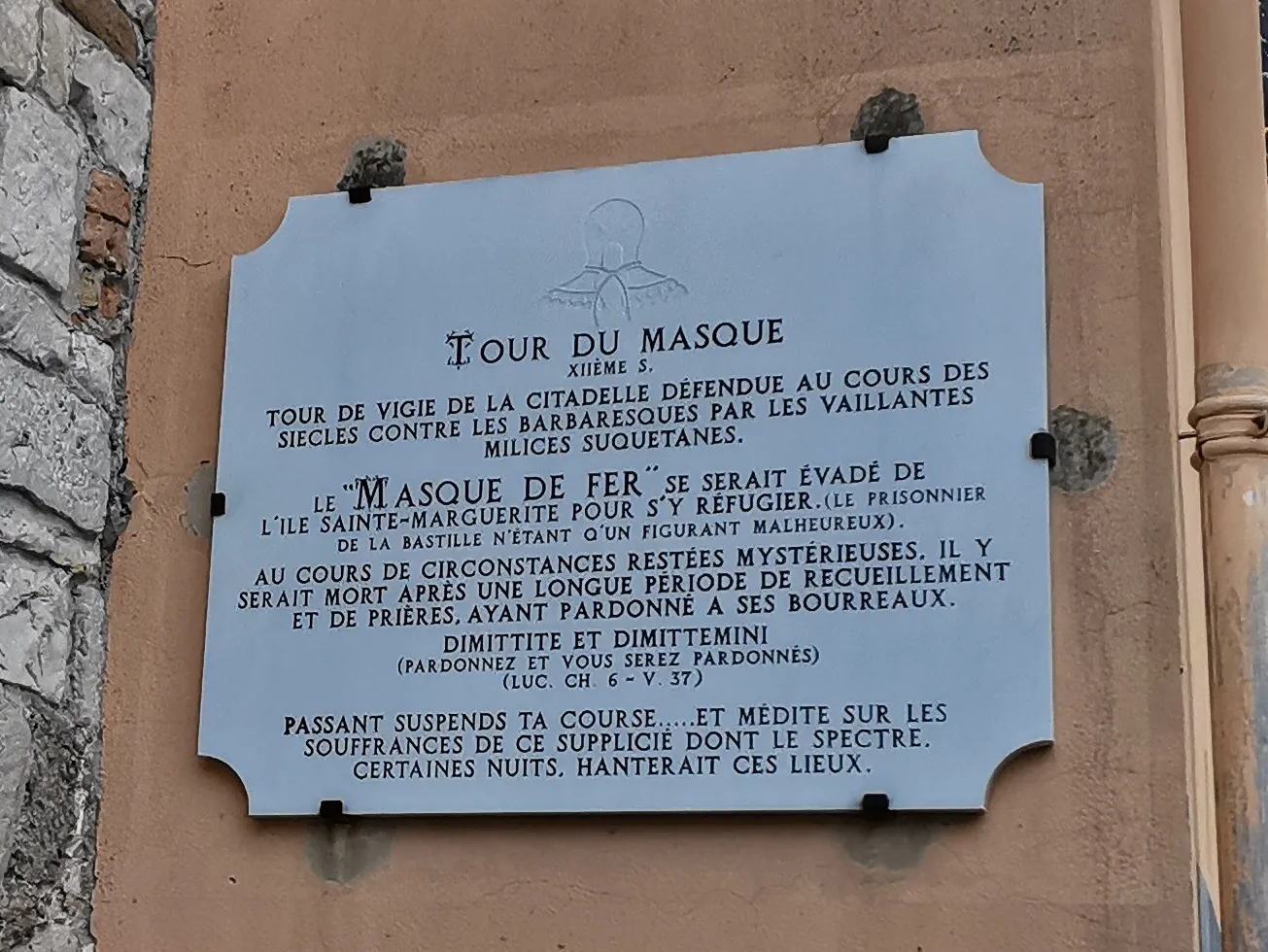 Tour Du Masque De Fer