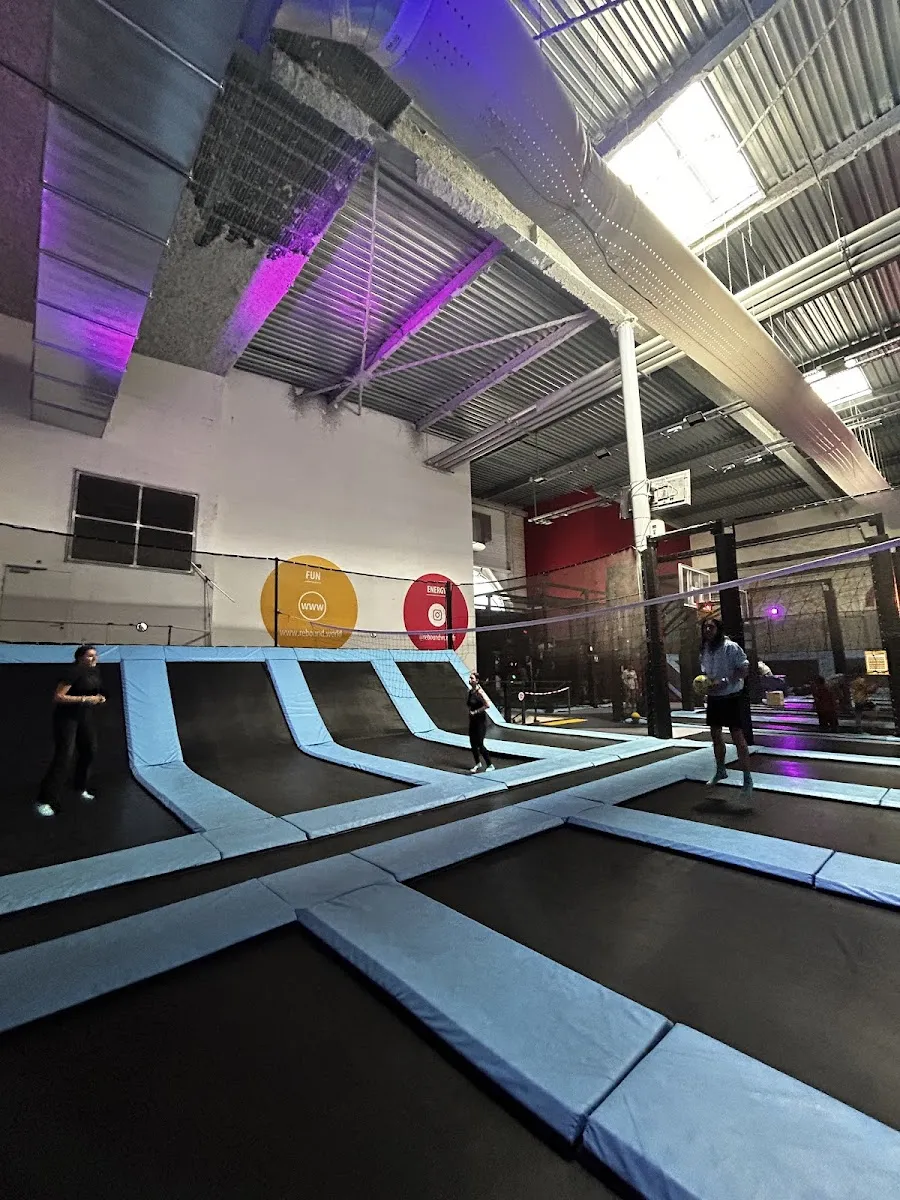 Trampoline Park Odysseum