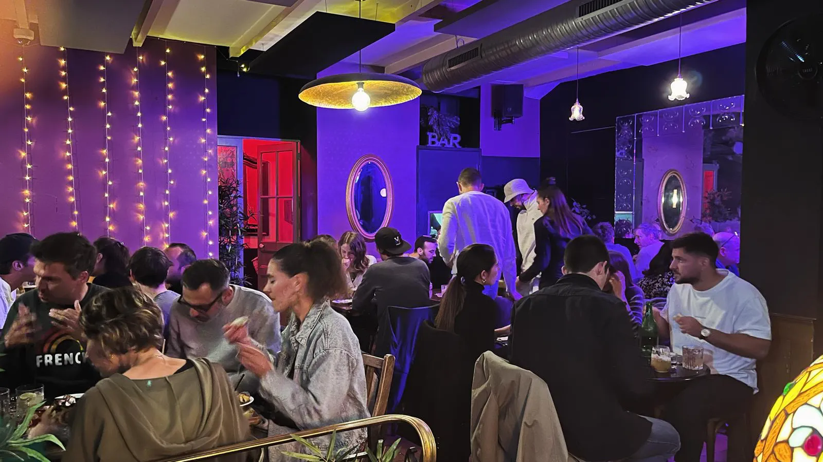 Verre À Cruise - Mediterranean Fusion Restaurant & Cocktail Bar — photo 1