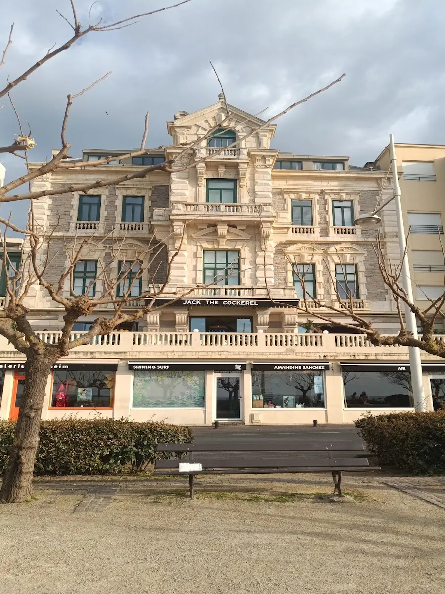 Villa Duchâtel (Ancienne Annexe De L'Hôtel Victoria)